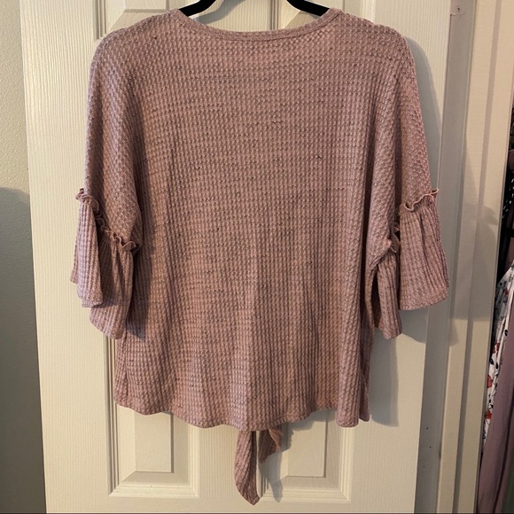 Waffle Knot Slightly Cropped Top - Picture 2 of 3